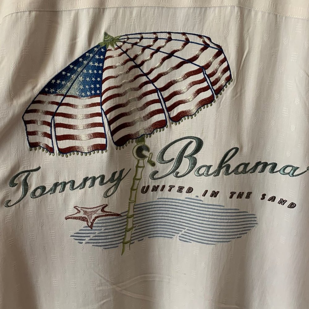 Tommy Bahama Limited Edition 100% Silk Panel Back